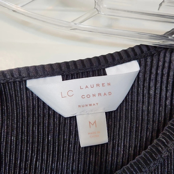 Lauren Conrad top - Picture 4 of 6